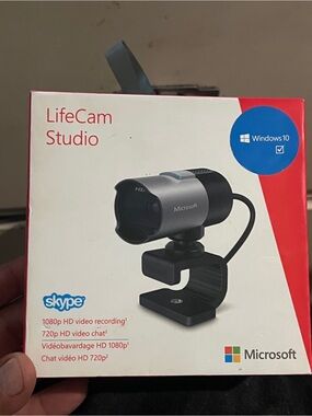 Skype Microsoft LifeCam Studio Webcam 720p Resolution Automat Exposure Control